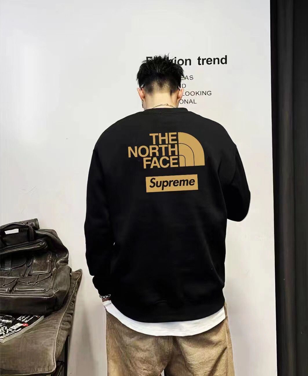 New style basic color crewneck