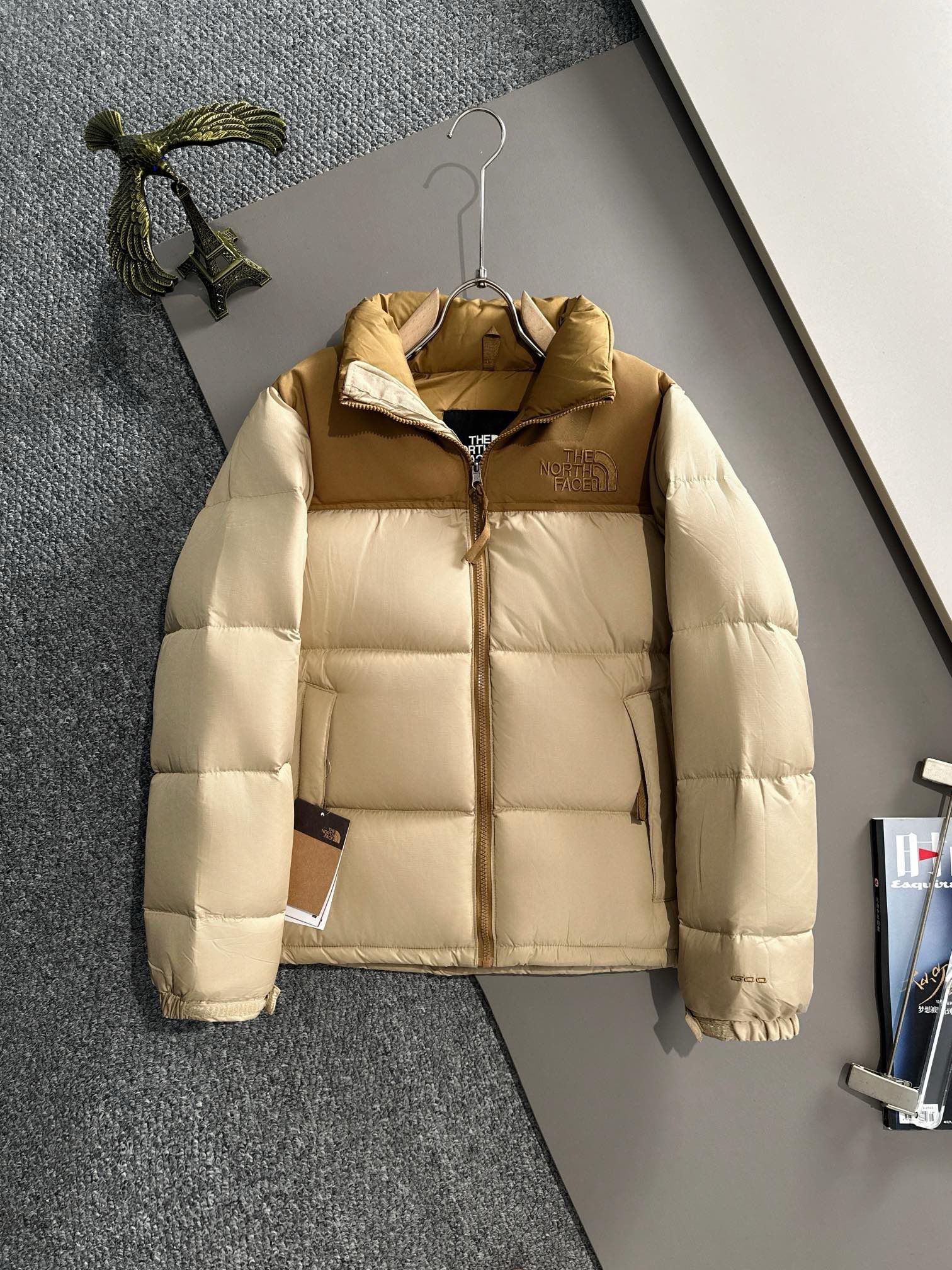 1:1 Top version classic beige brown down jacket