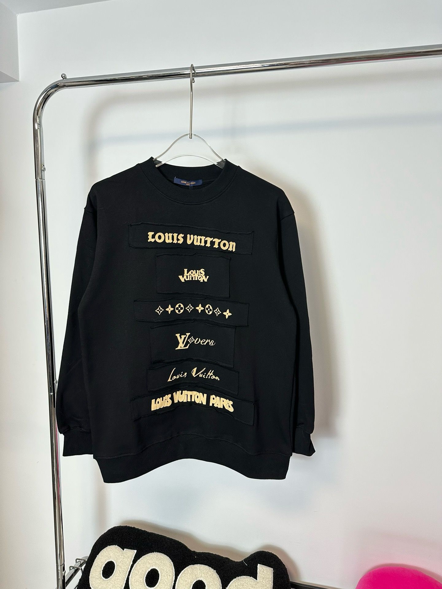 1：1 verison new arrival patch black color crewneck hoodie