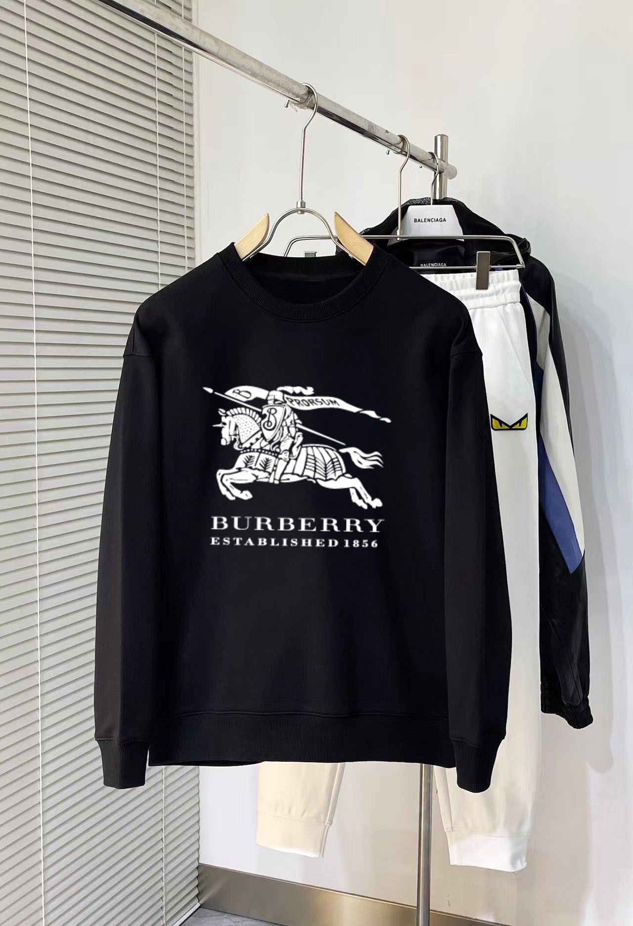 1:1 Version new arrival war horse print crewneck
