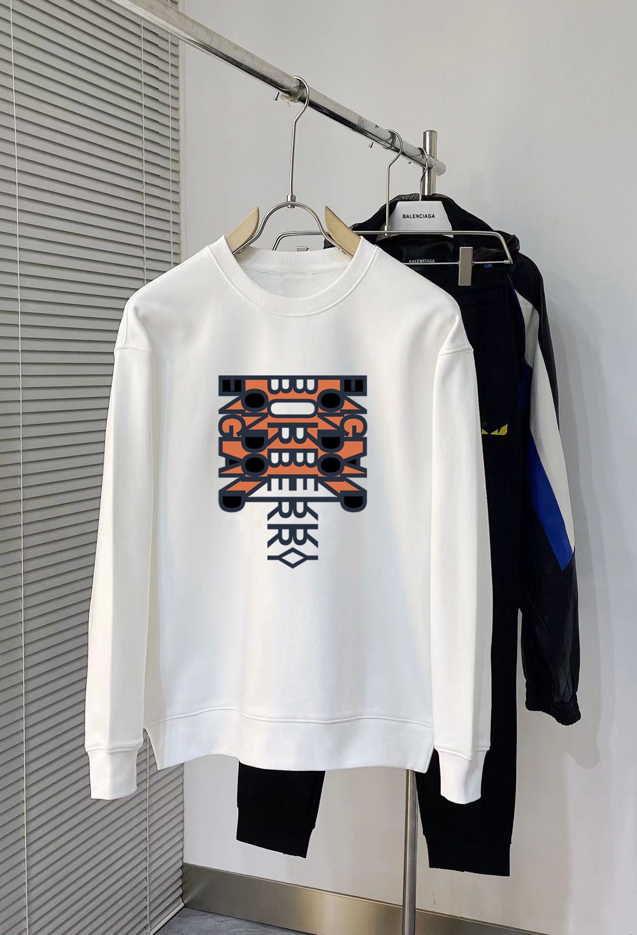 1:1 Verison new arrival orange print crewneck