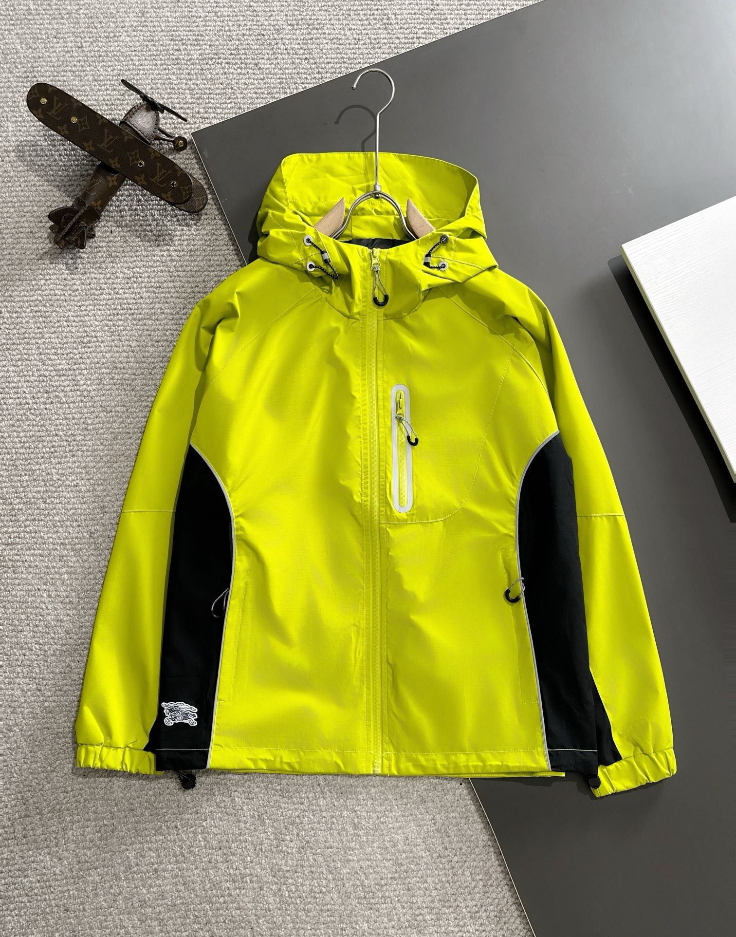 1:1 Verison new arrival nylon fabric zipper hoodie jacket