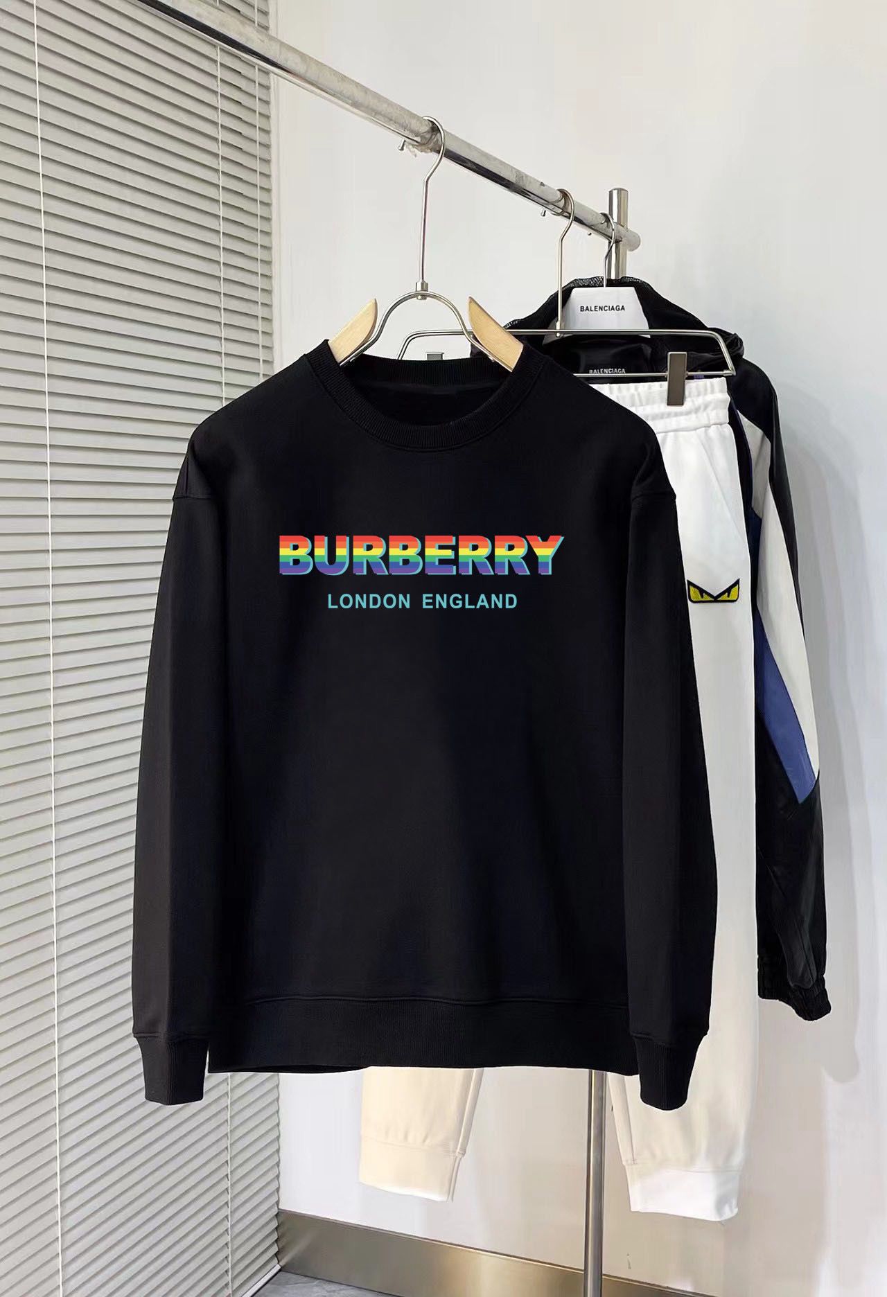 1:1 Version colorful letter logo print crewneck