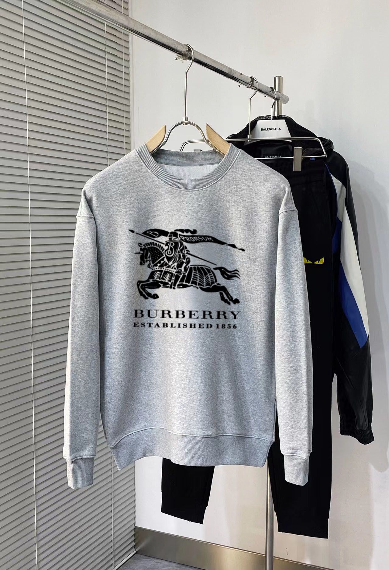 1:1 Version new arrival war horse print crewneck
