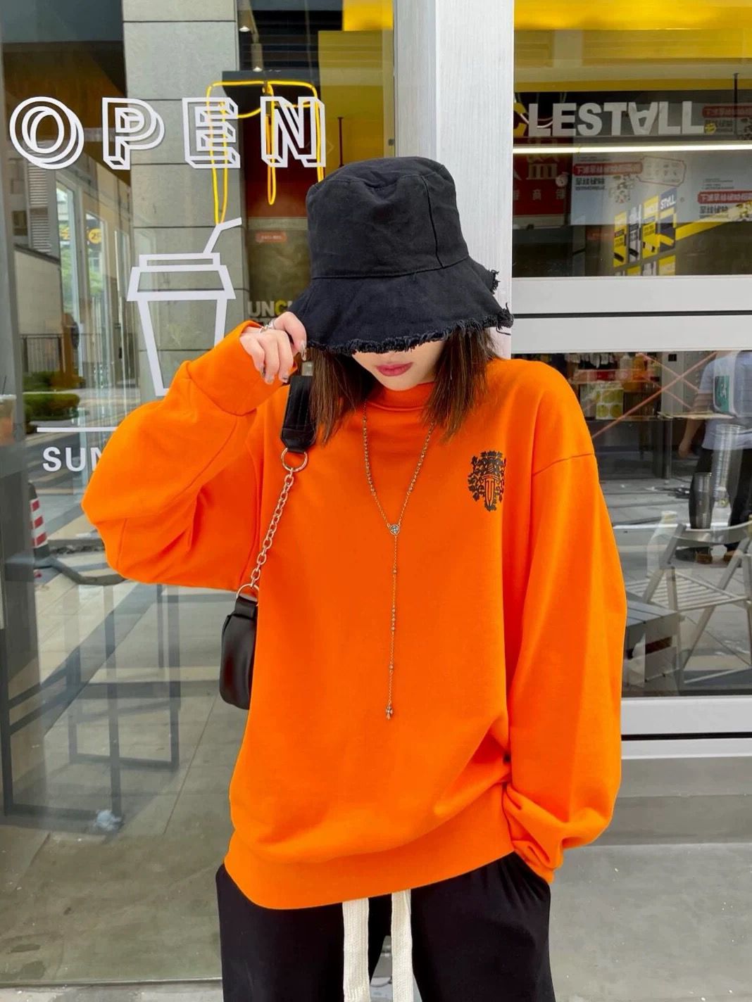 1:1 Version new arrival orange color crewneck