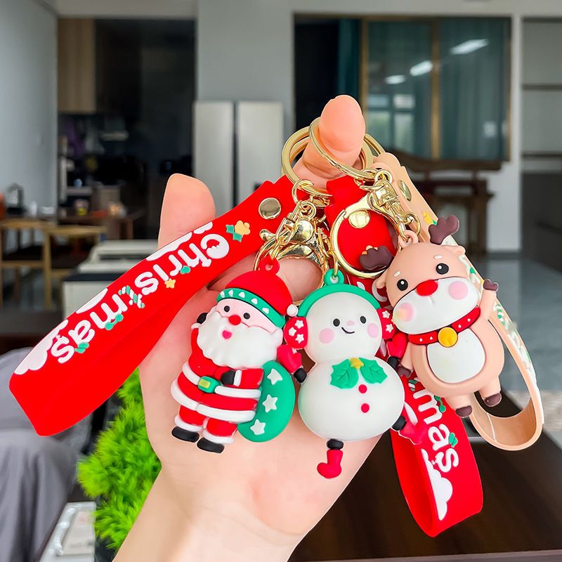 Christmas free gift random cute keychain pendent