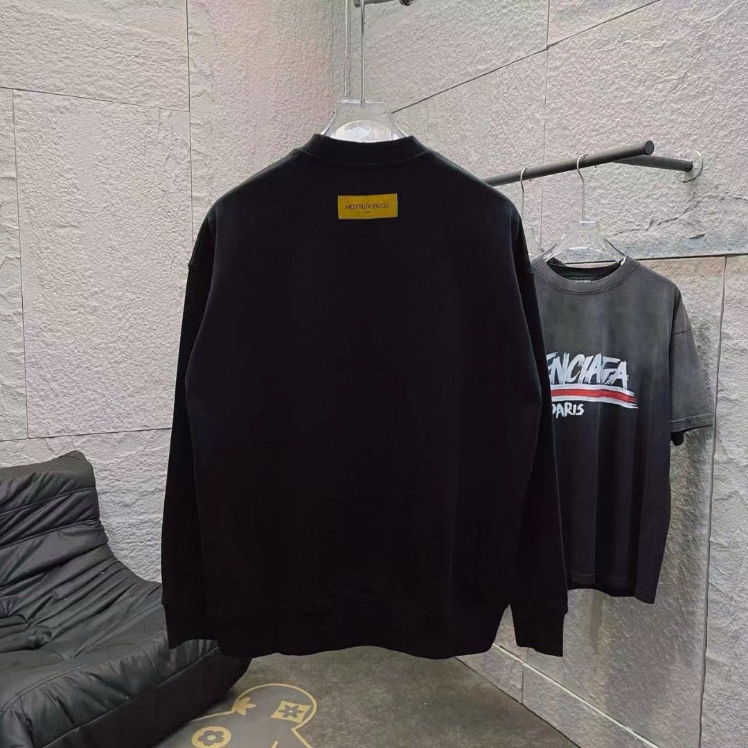1:1 Version new arrival black with green logo crewneck