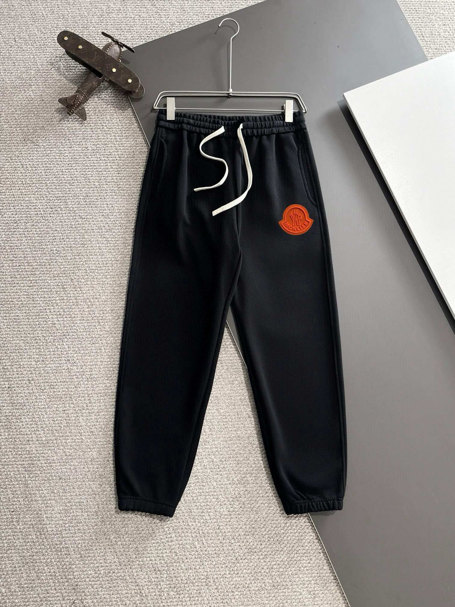 1:1 Version new arrival black with red logo pant