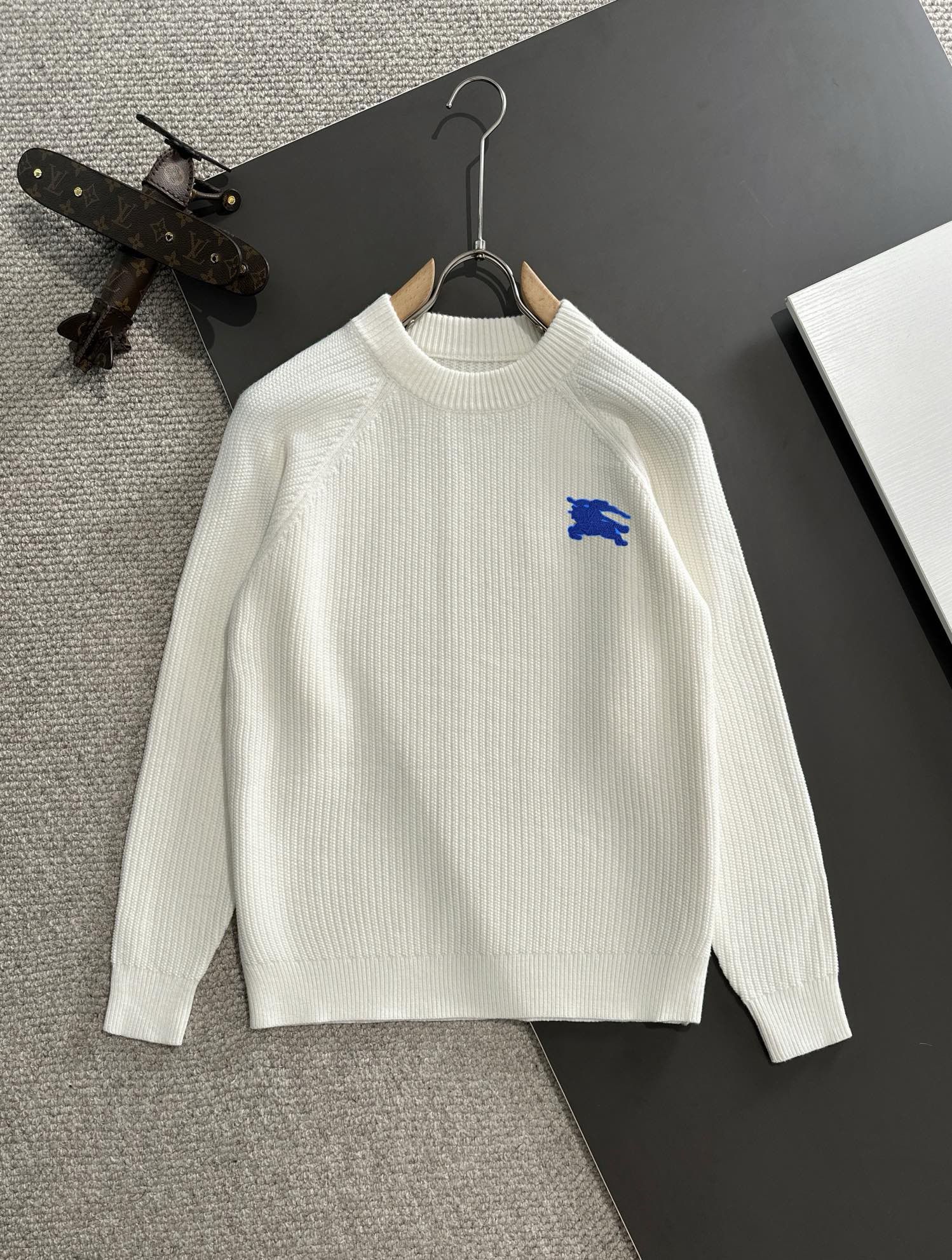 1:1 Version new basic color sweater