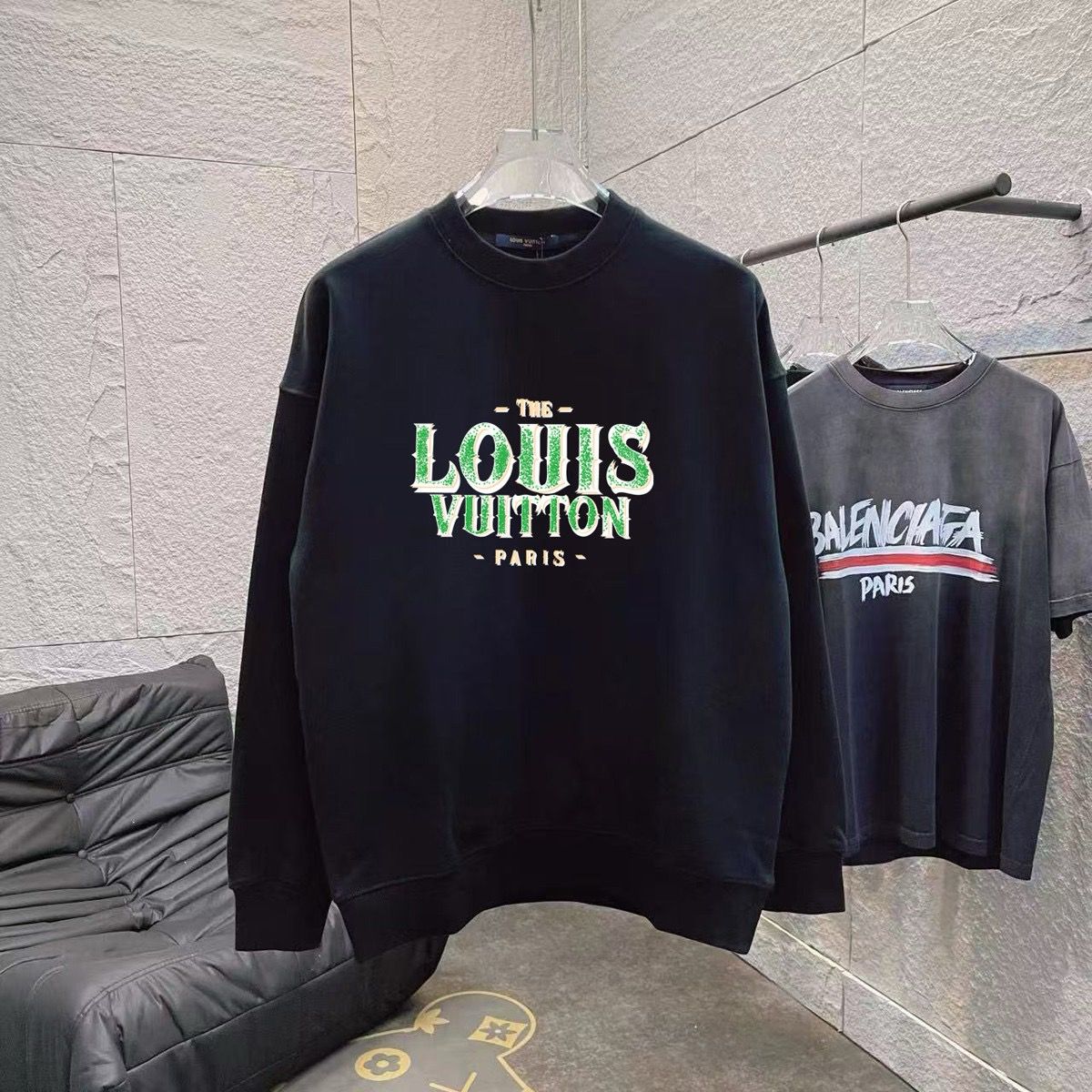 1:1 Version new arrival black with green logo crewneck