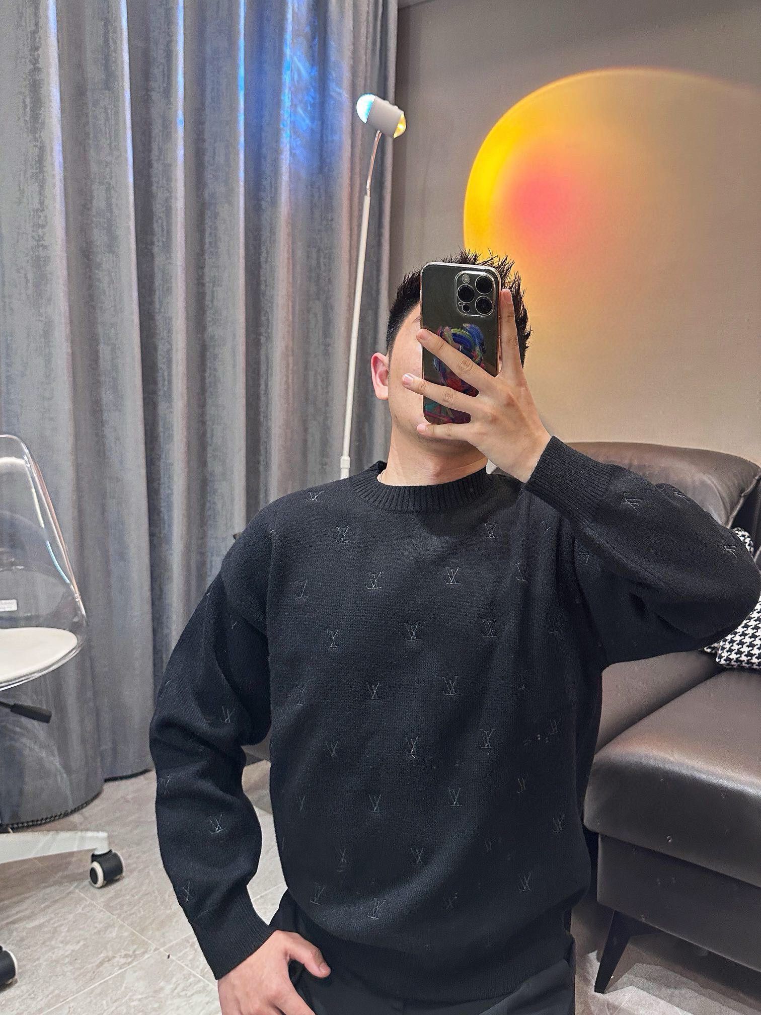 1:1 Quality all black sweater