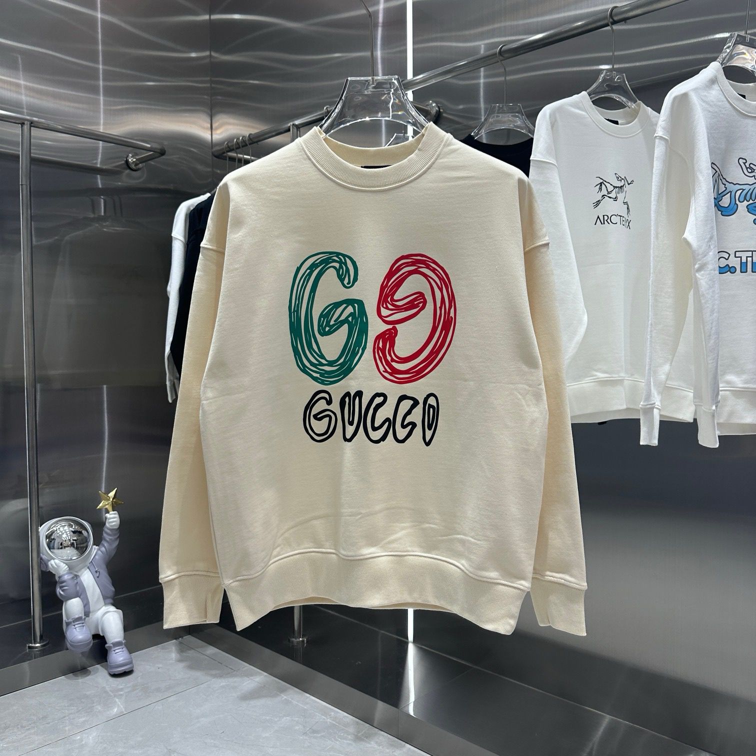 New double G print crewneck