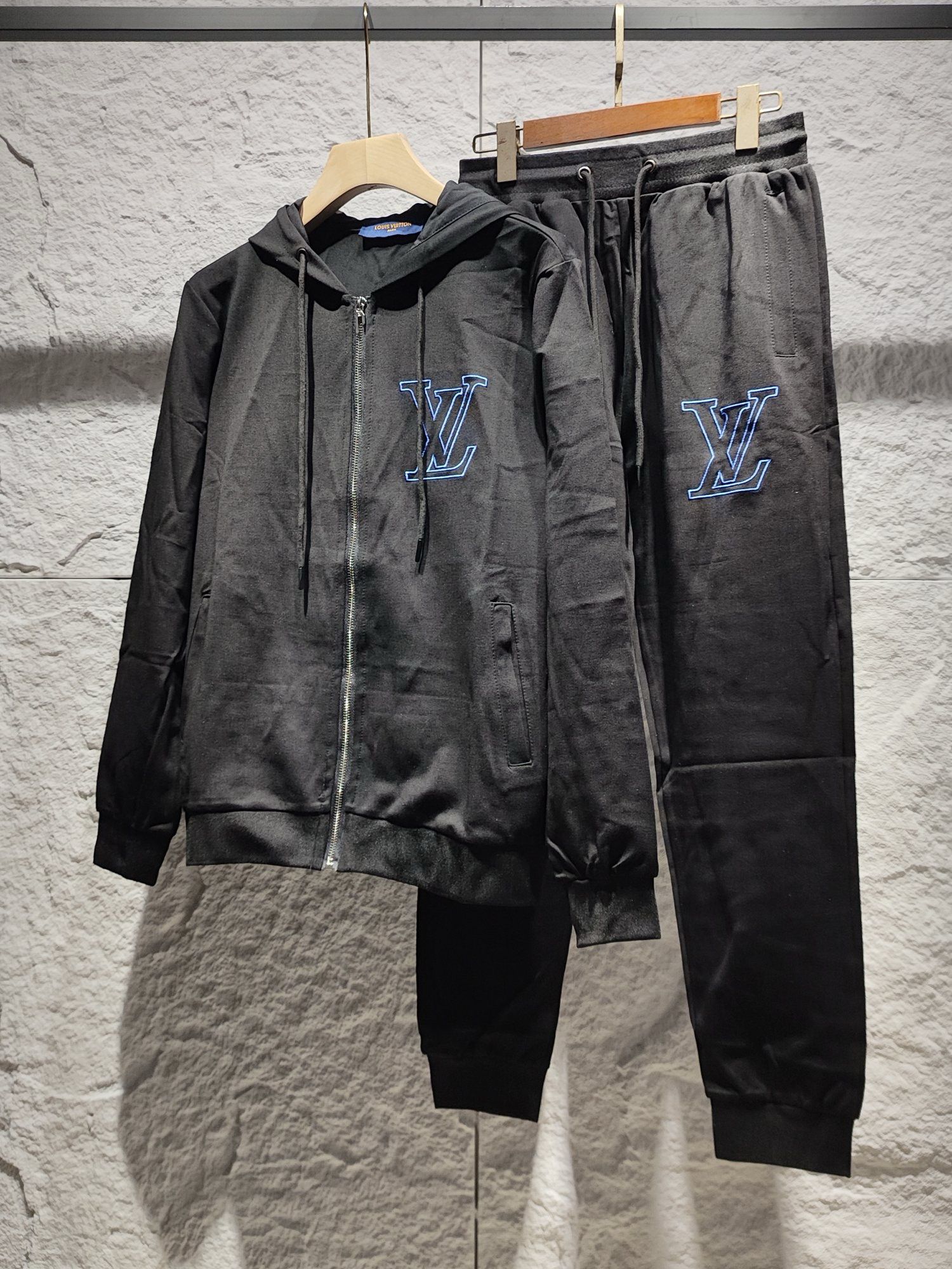 1:1 Version new arrival simple tracksuit