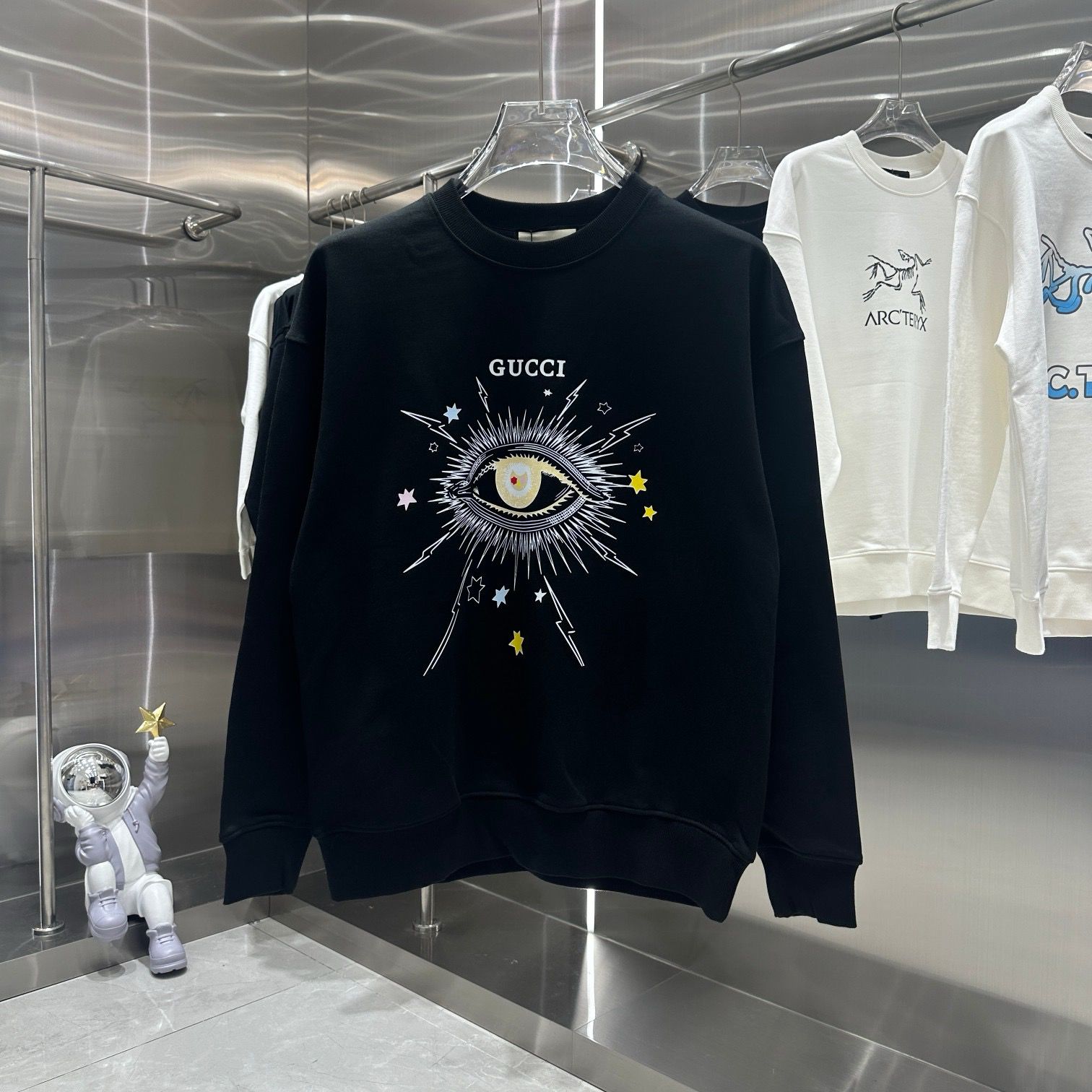 New arrival eyes print crewneck