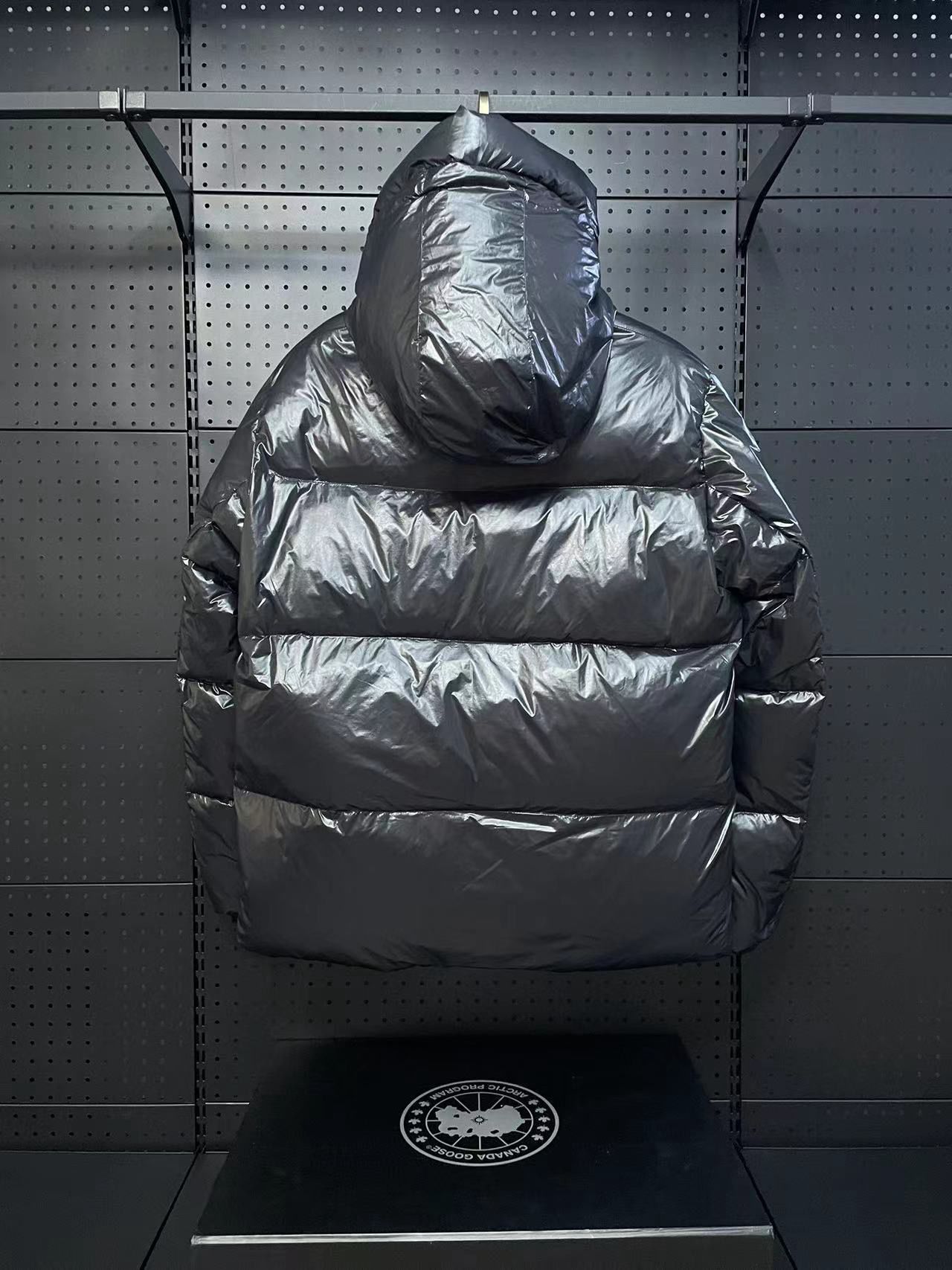 1:1 Top puff shiny black down jacket