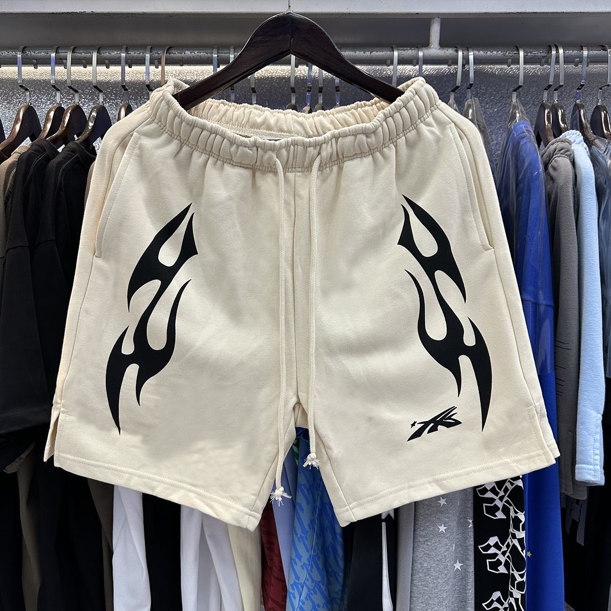 New washing color short
