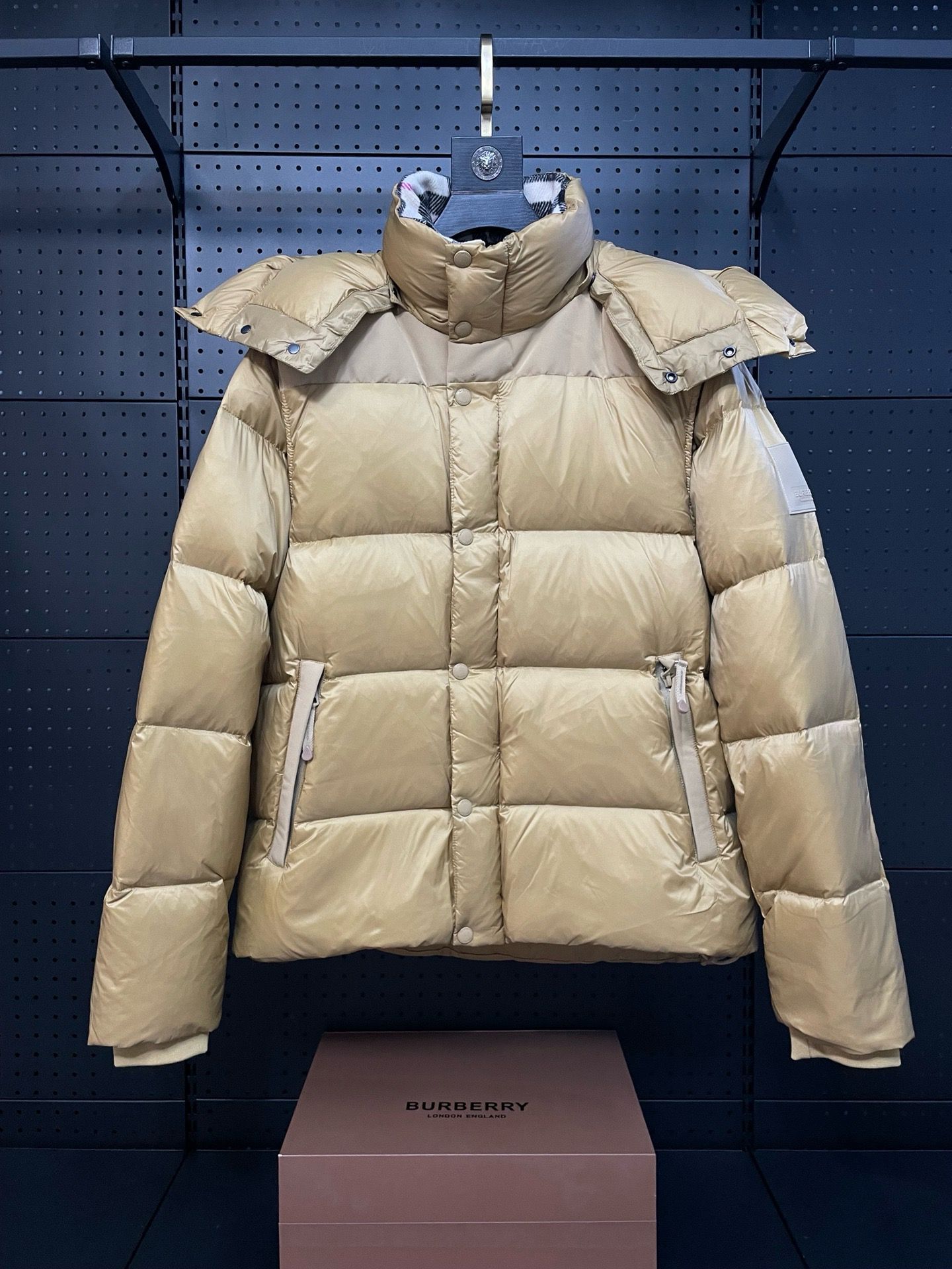 1:1 top brown black down jacket