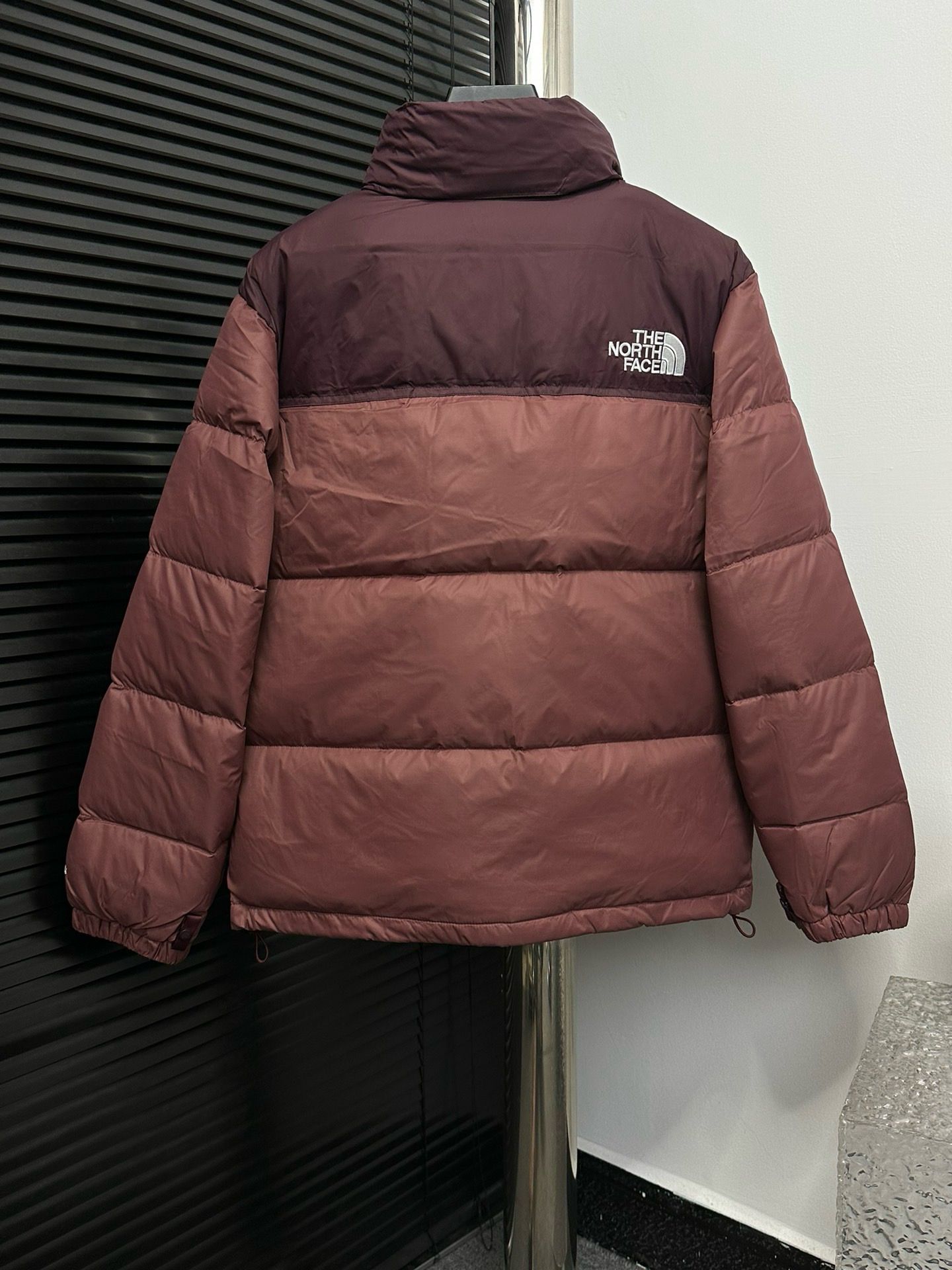 1:1 New with NFC version wine down jacket