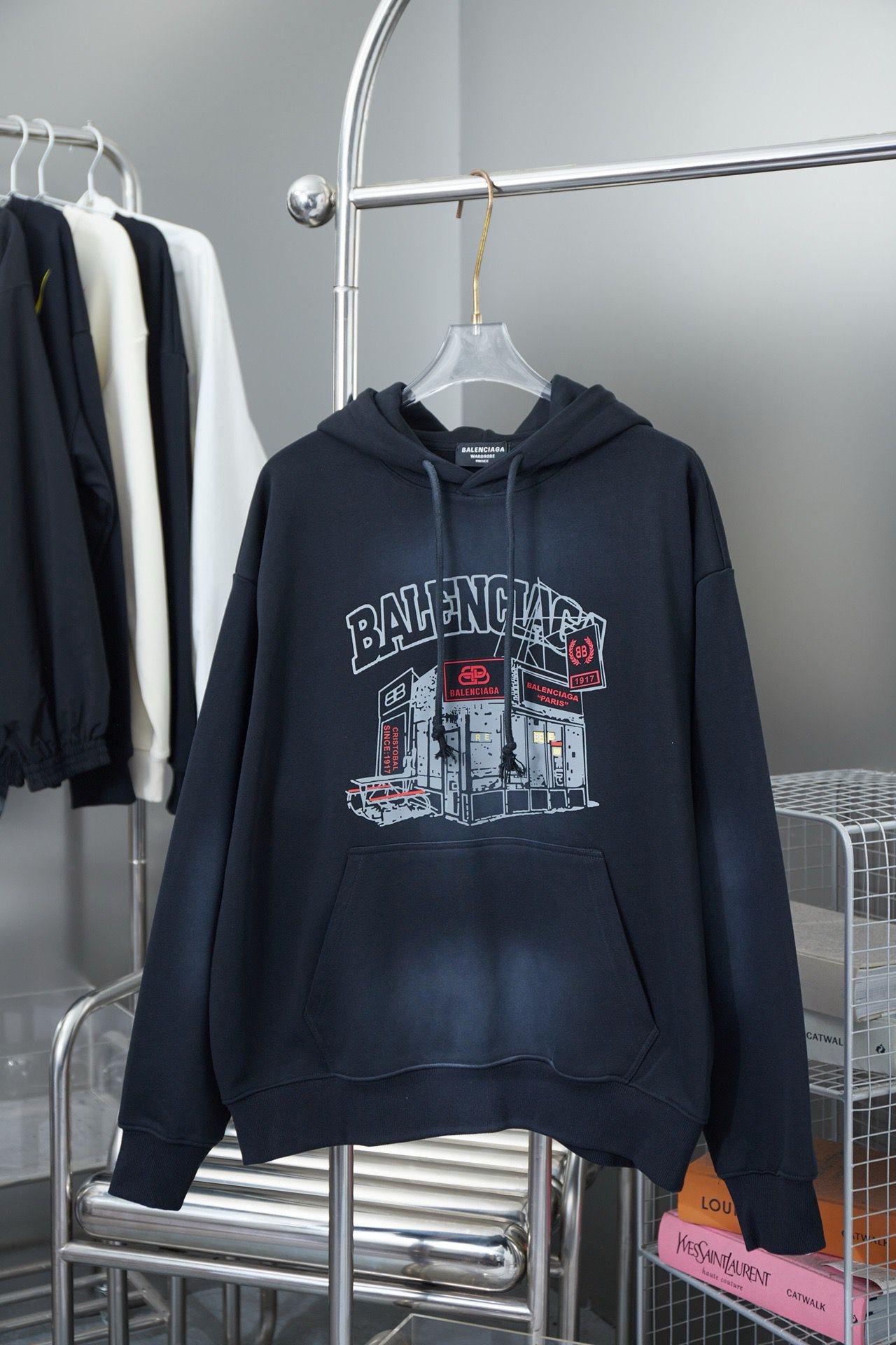 1:1 New washing black B hoodie