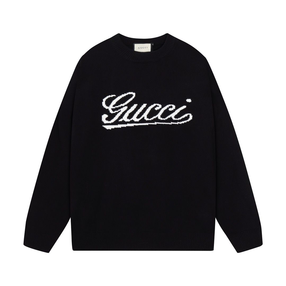 1:1 New black sweater