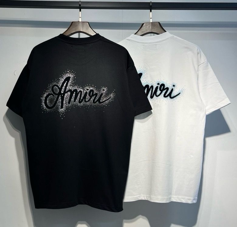 New letter logo tshirt