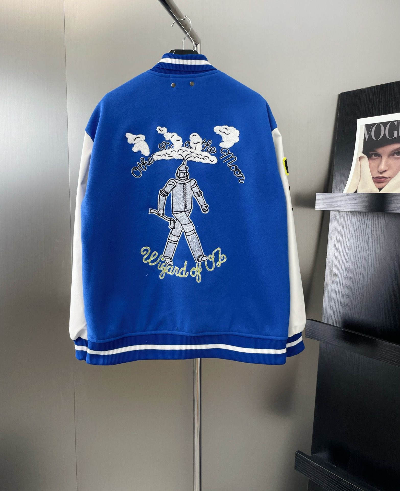 1:1 New blue jacket