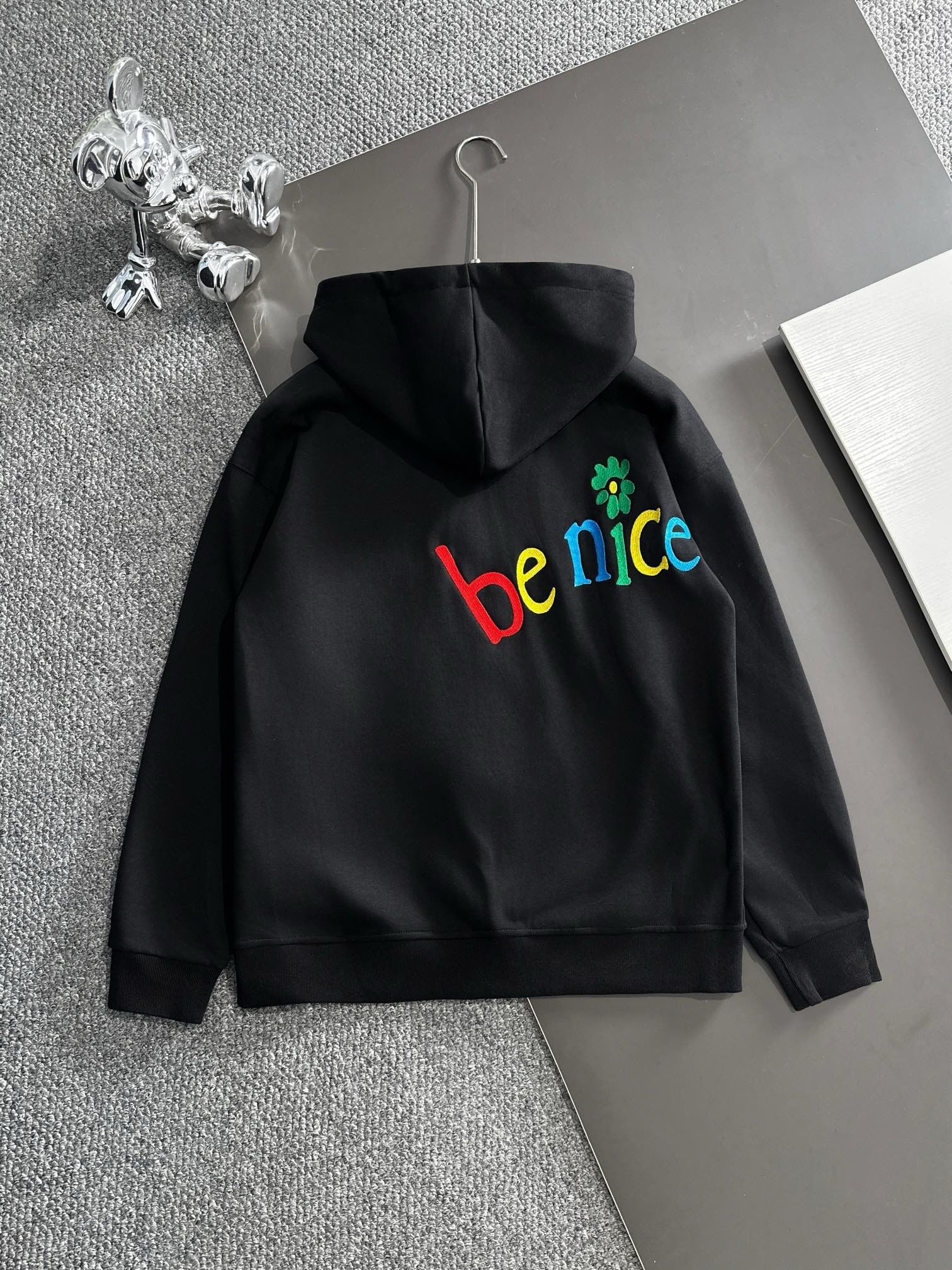 1:1 New black with red zipper hoodie