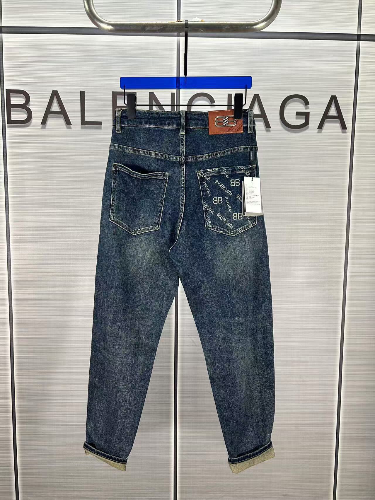 1:1 new smoky color jeans