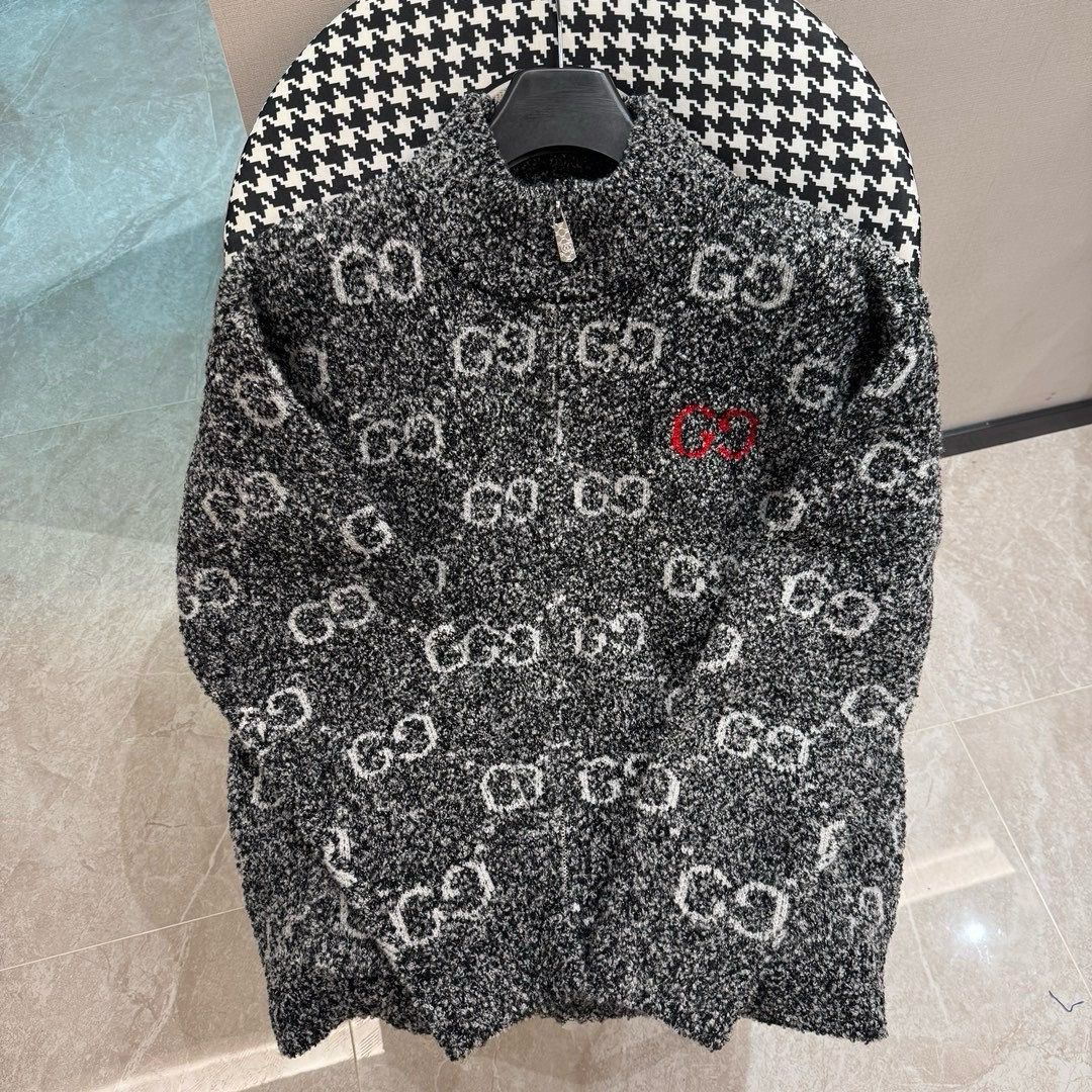 1:1 New grey sweater