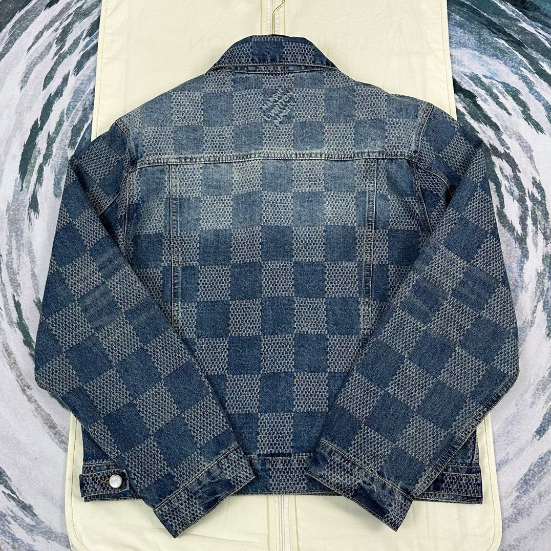 1:1 New blue denim jacket