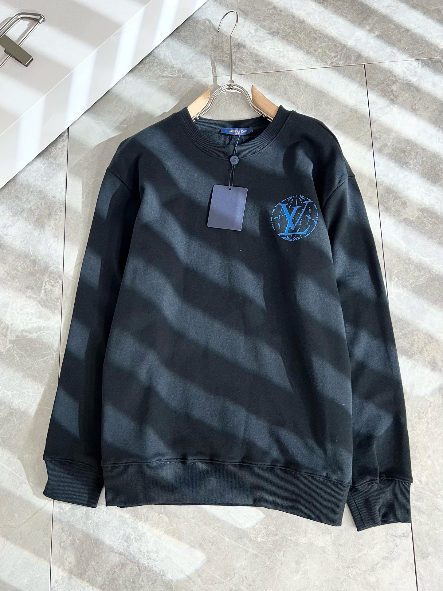 New arrival letter print crewneck