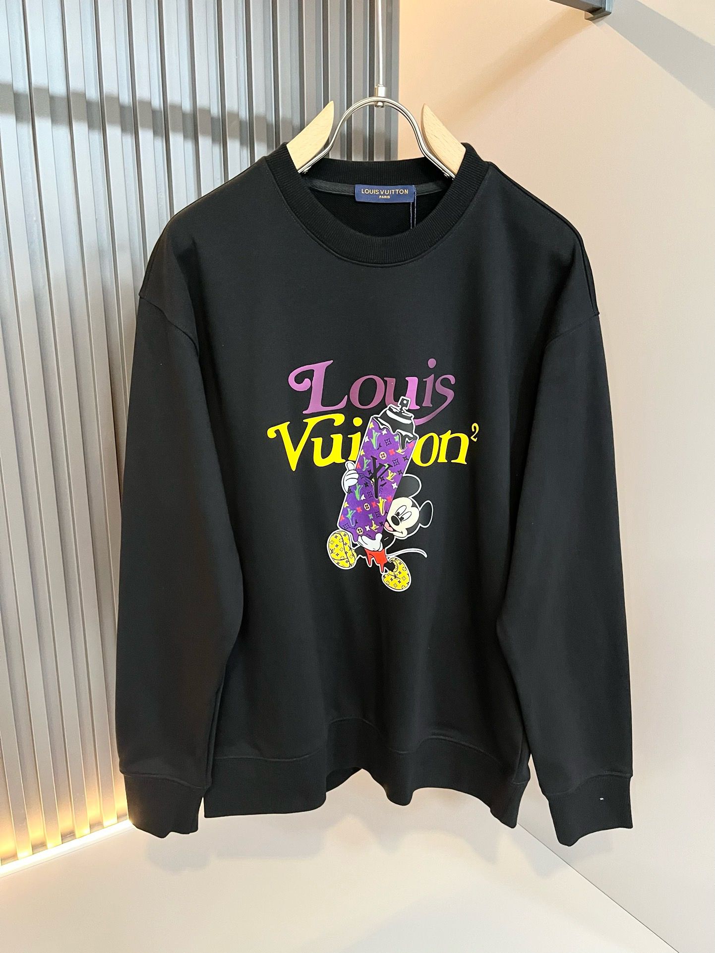 New simple cute print crewneck