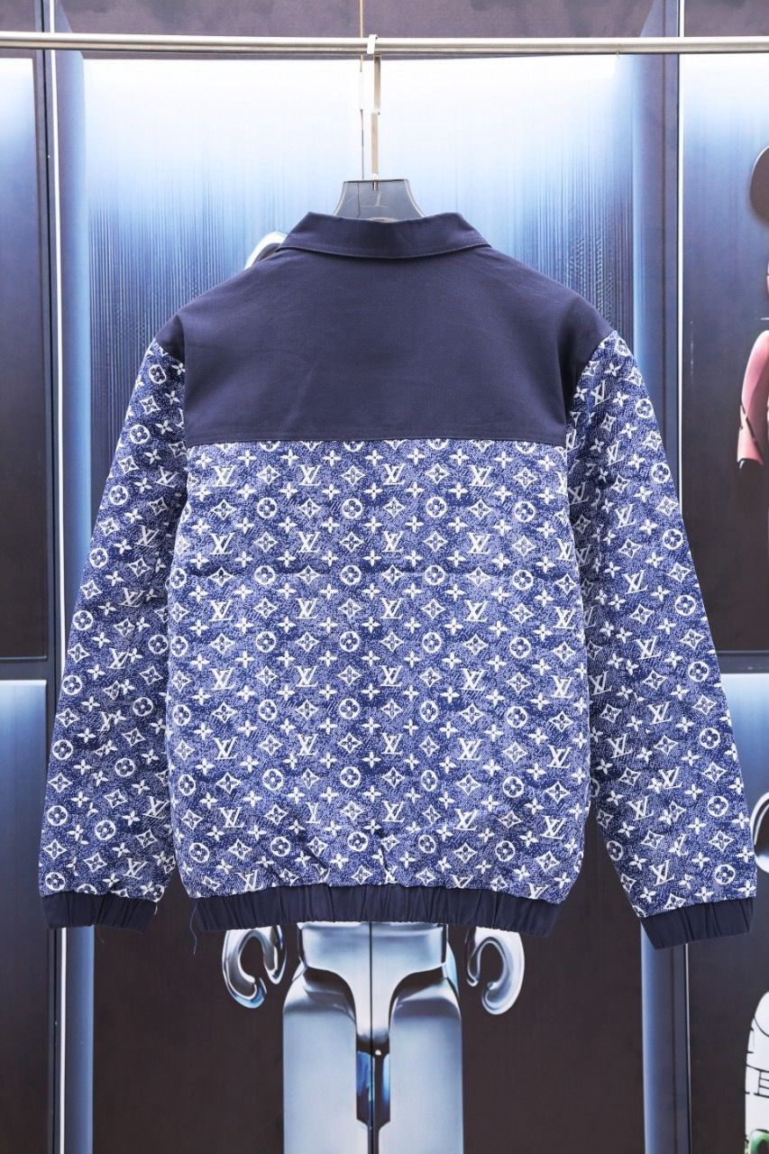 New arrival splicing black with blue full logo jacket
