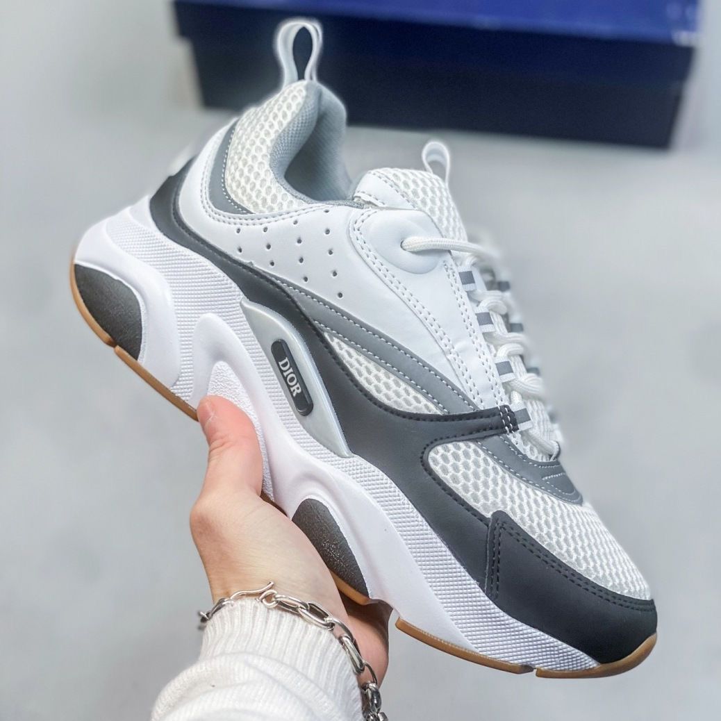 B22 stylish jogging sneakers shoes