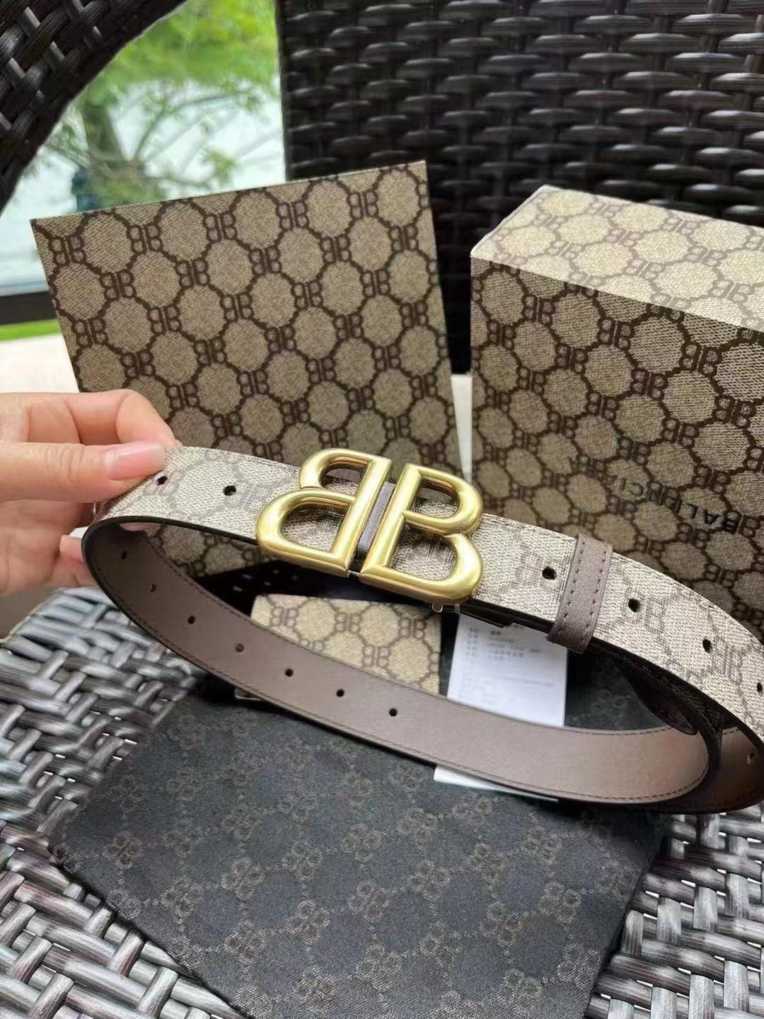 1:1 Version classic all-stain logo belt