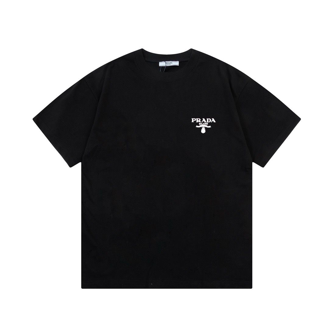 Classic letter logo tshirt