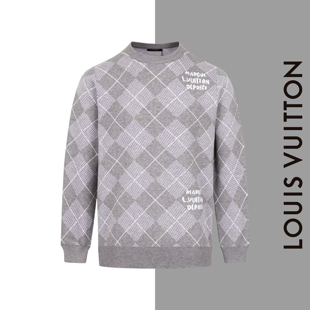 Top quality light grey sweater