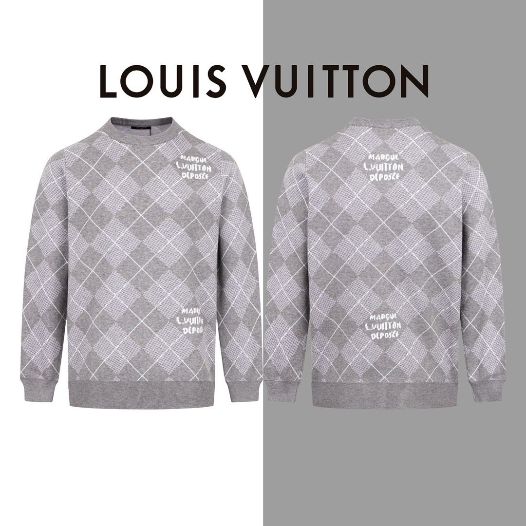 Top quality light grey sweater