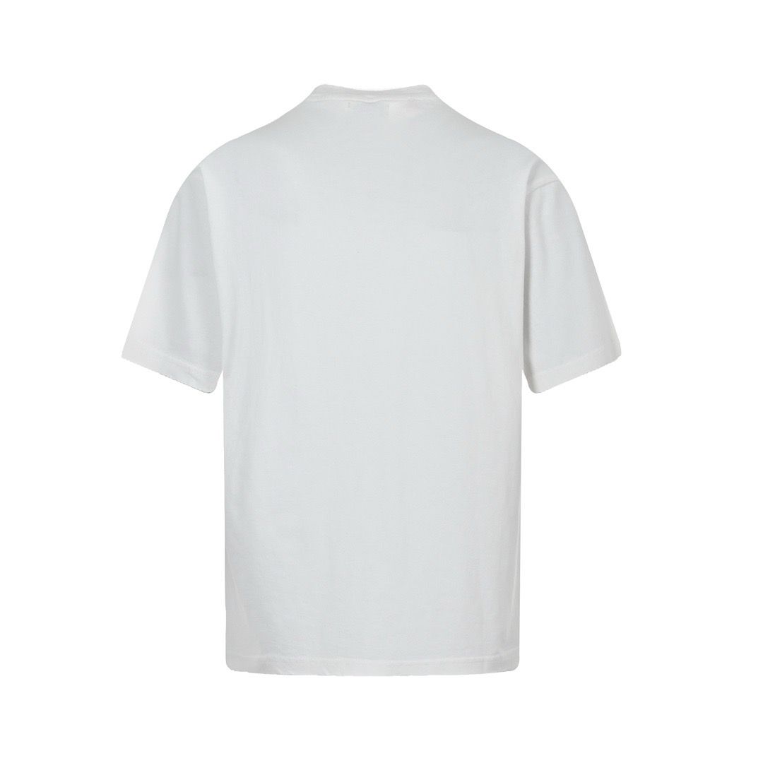 New white color clean tshirt