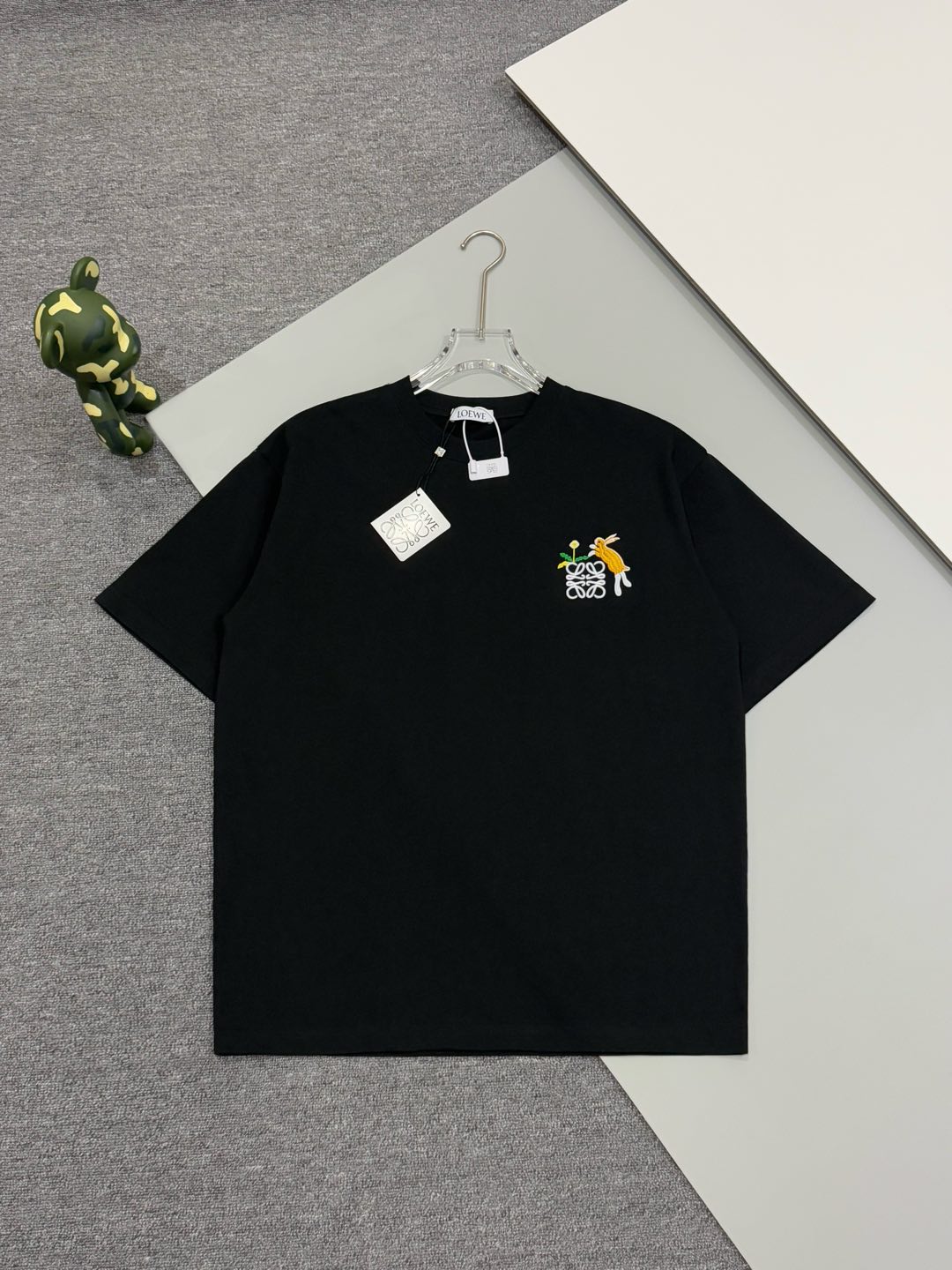 New LOEVE T-shirt