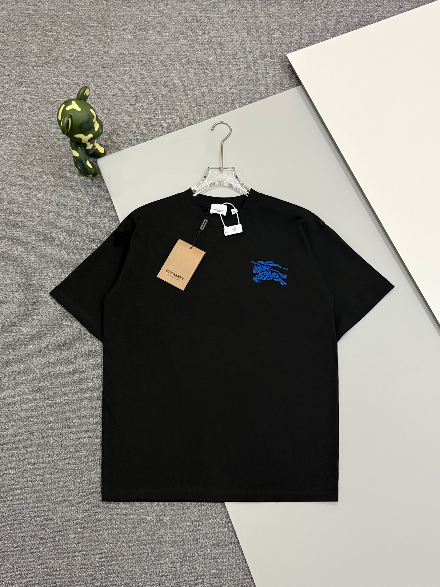 New babe@ry T-shirt