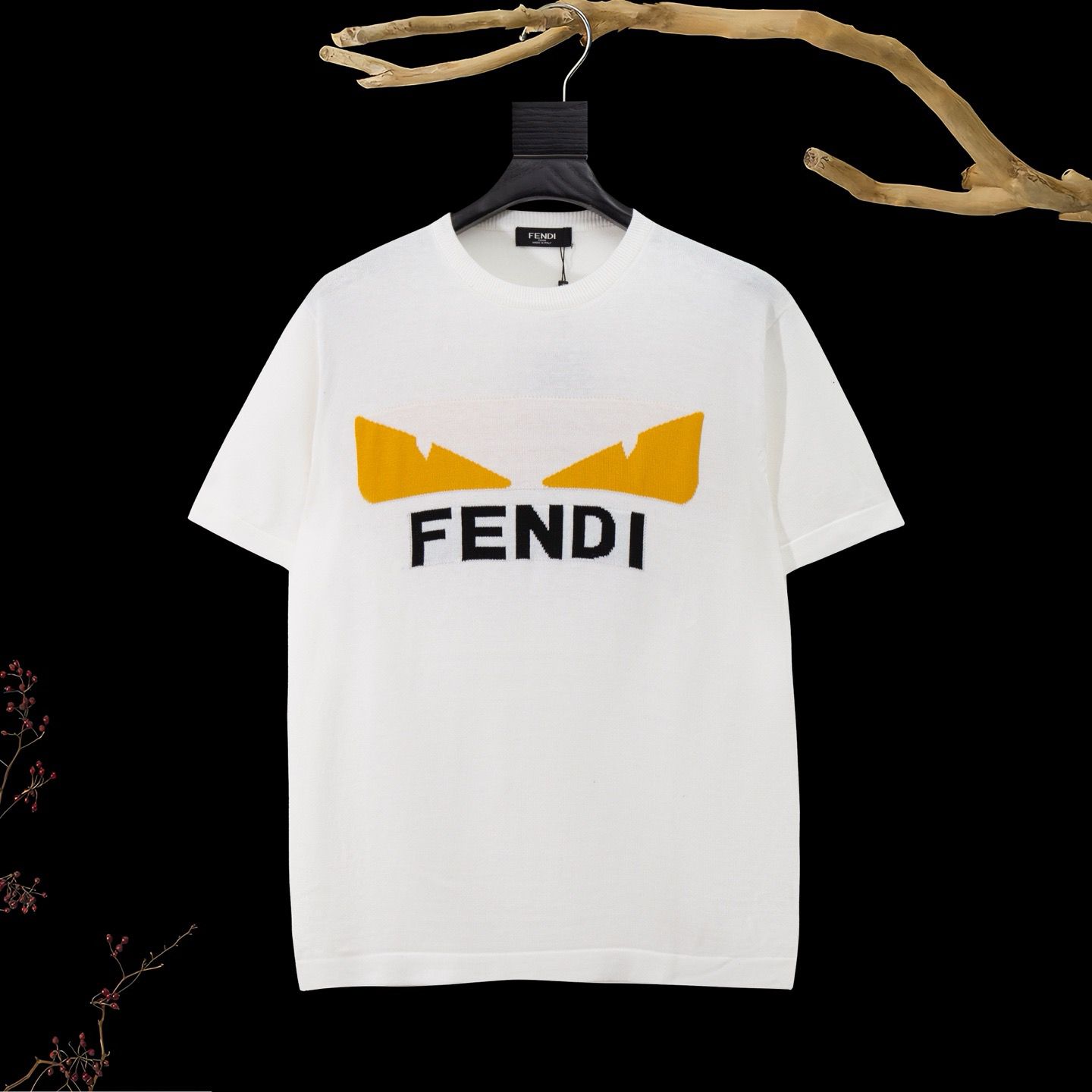 New basic black and whitee tshirt
