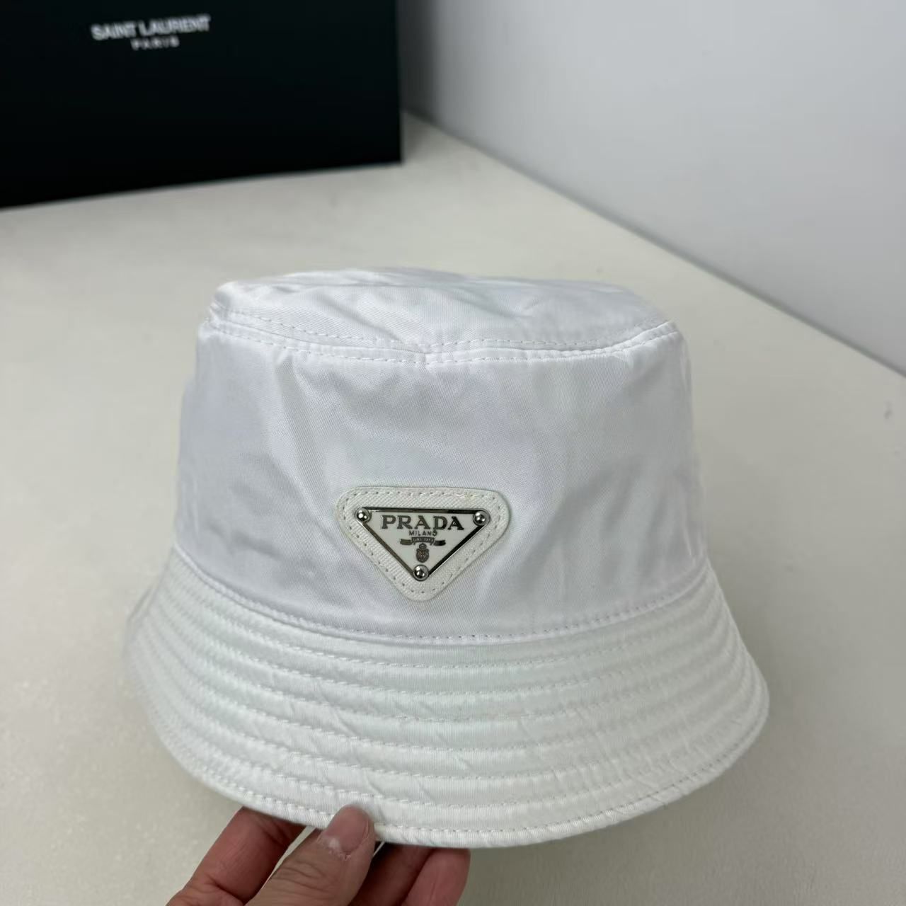 Classic colorful bucket hat