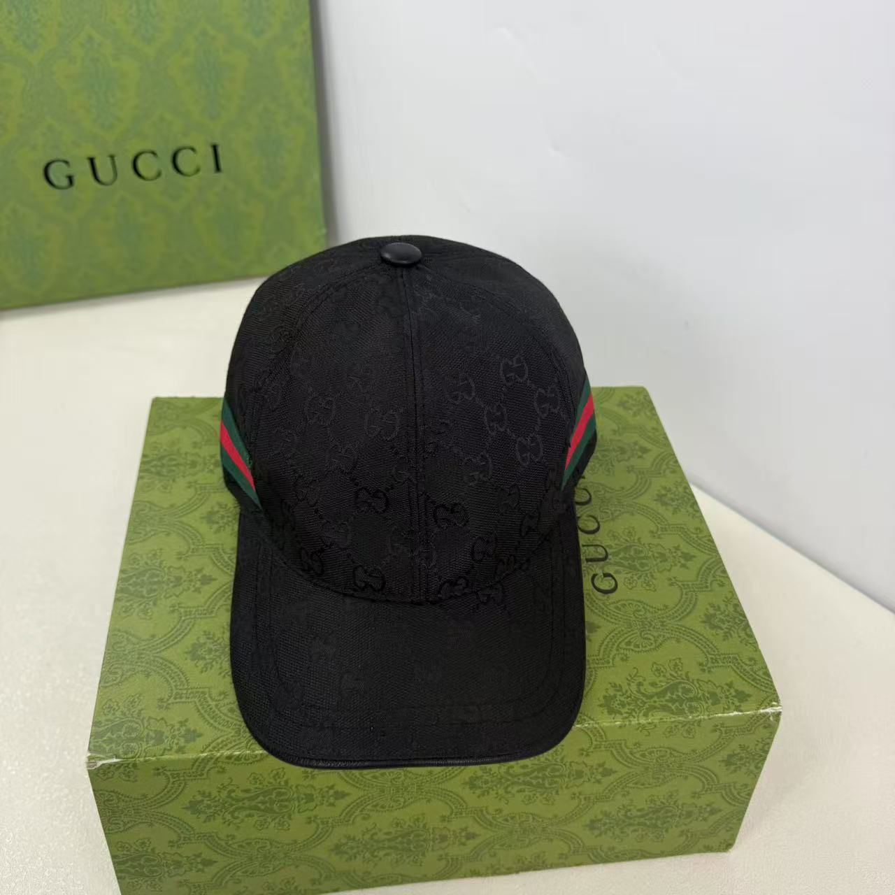 New classic cap