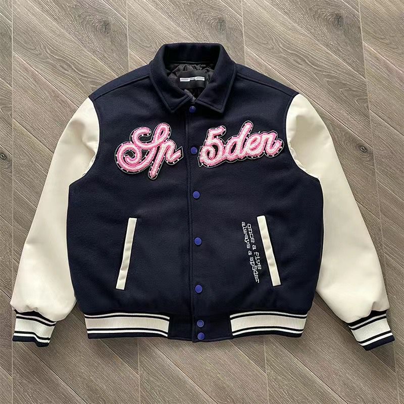 Splicing patched baseball jacket