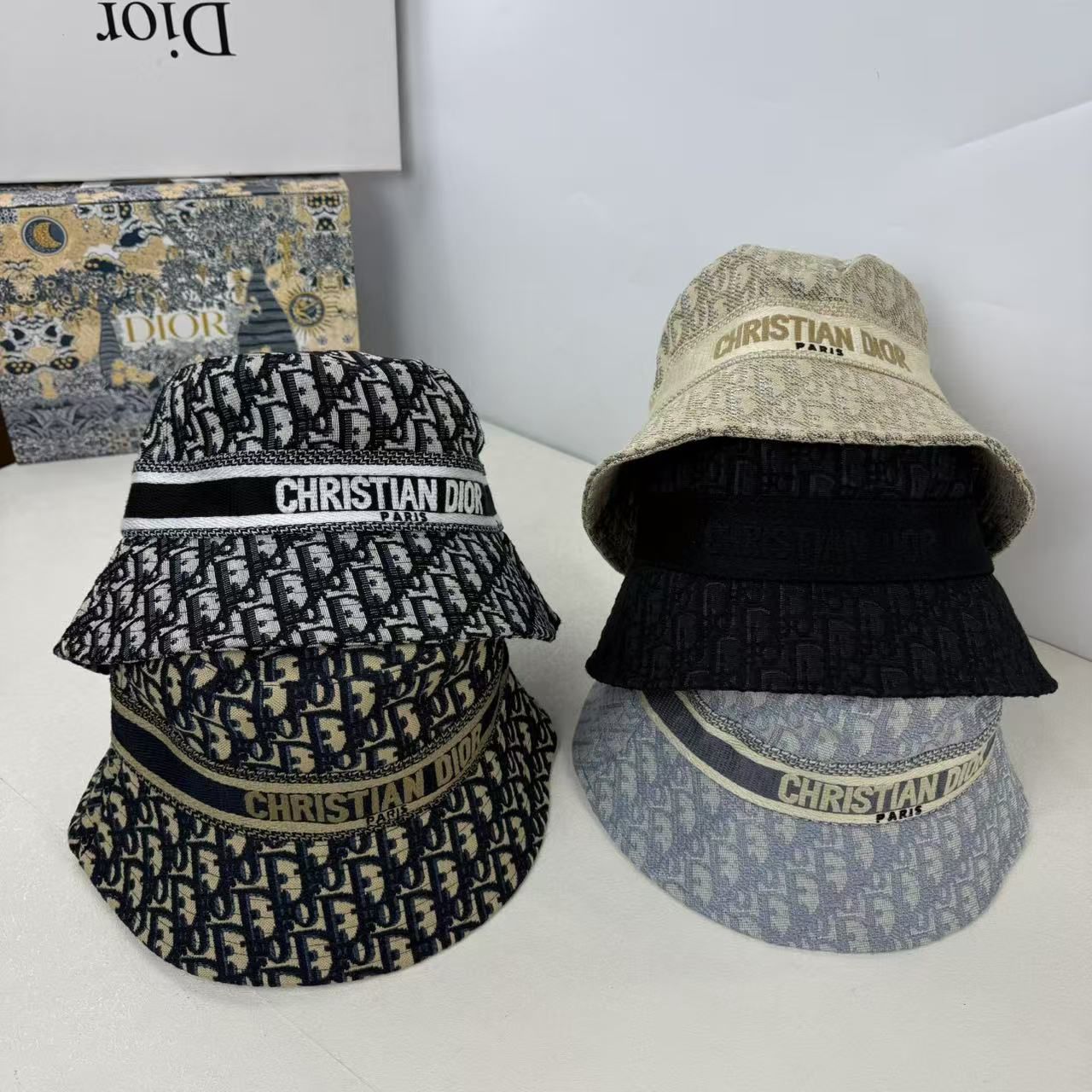 New classic bucket hat