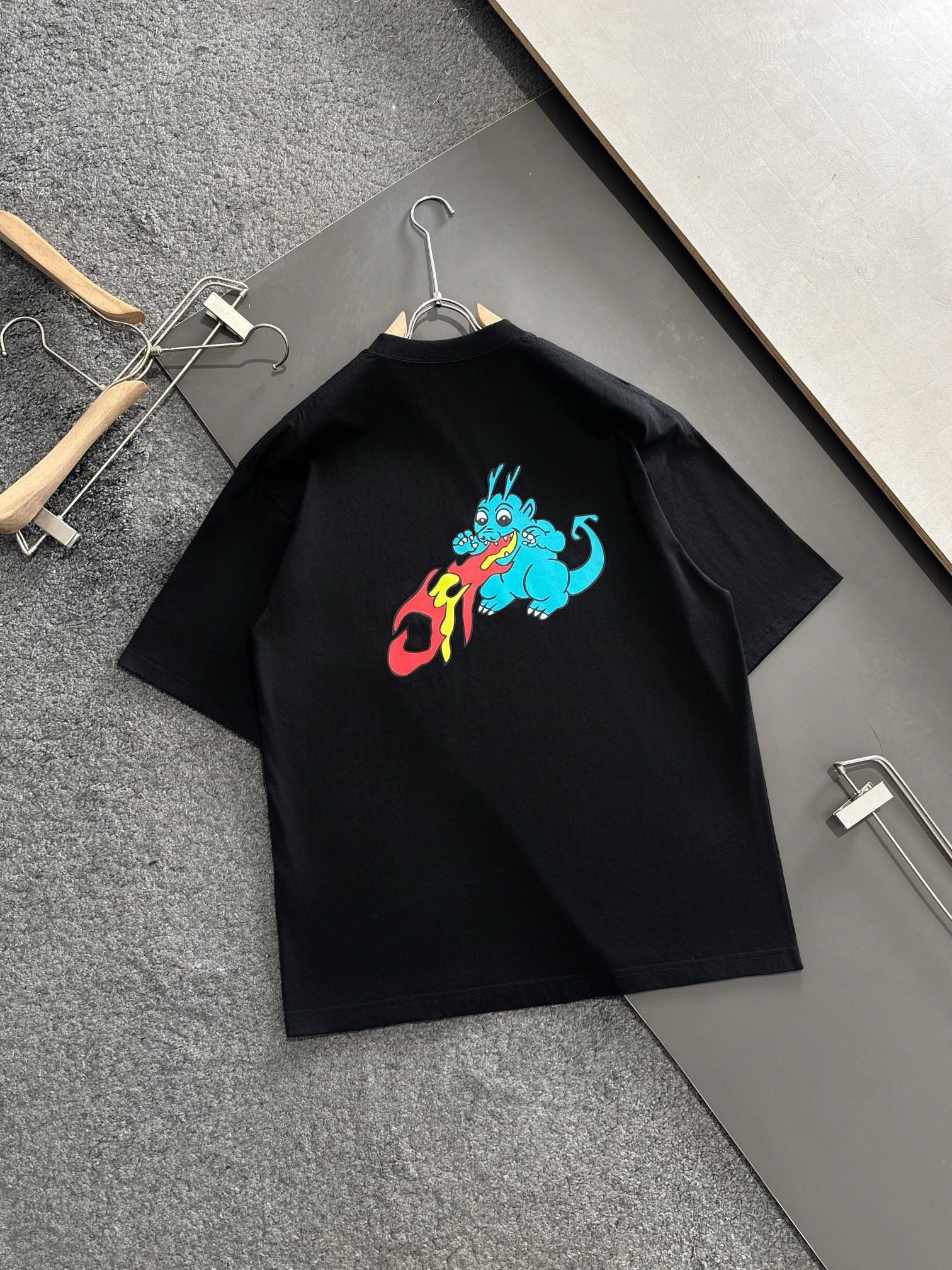 New washed design cute print tshirt