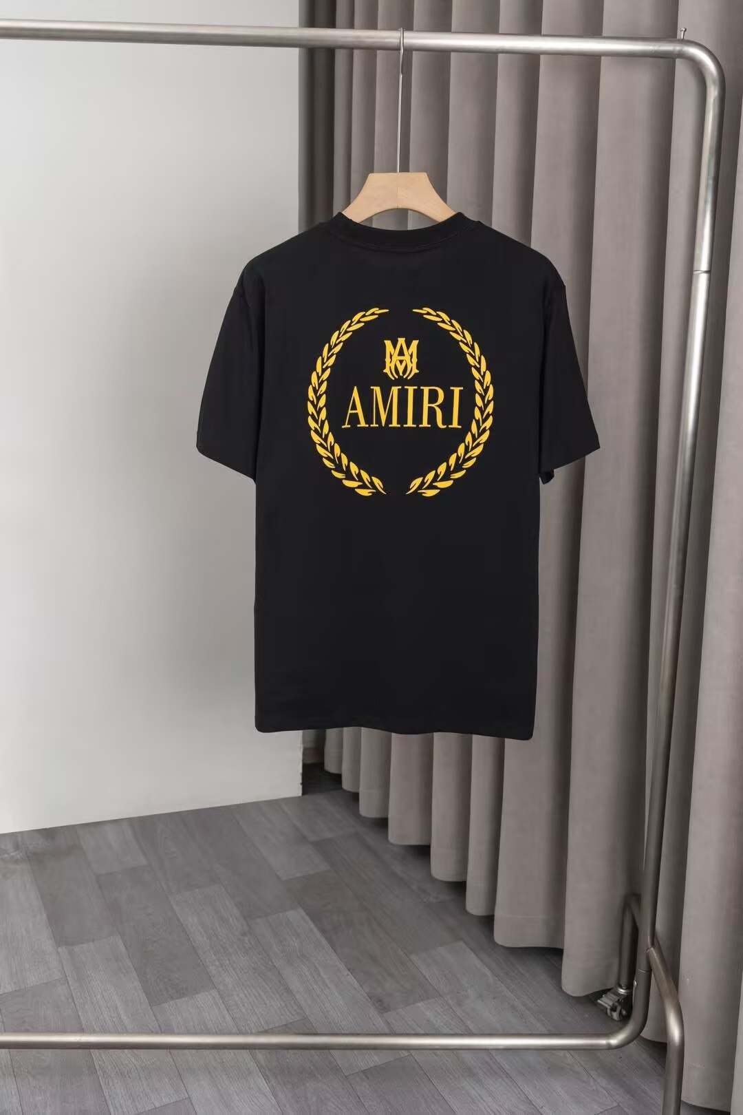 2025 new embroidery logo tshirt
