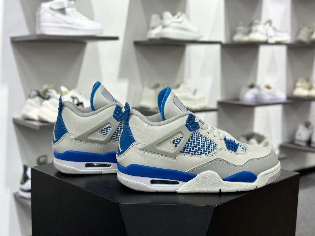 retro aj4 new relaesed white with blue sneaker