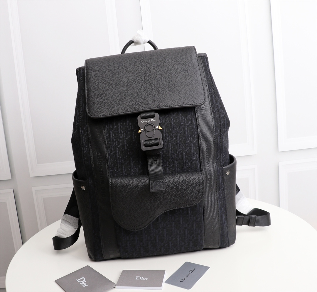 1:1 New arrival  black Oblique printing backpack
